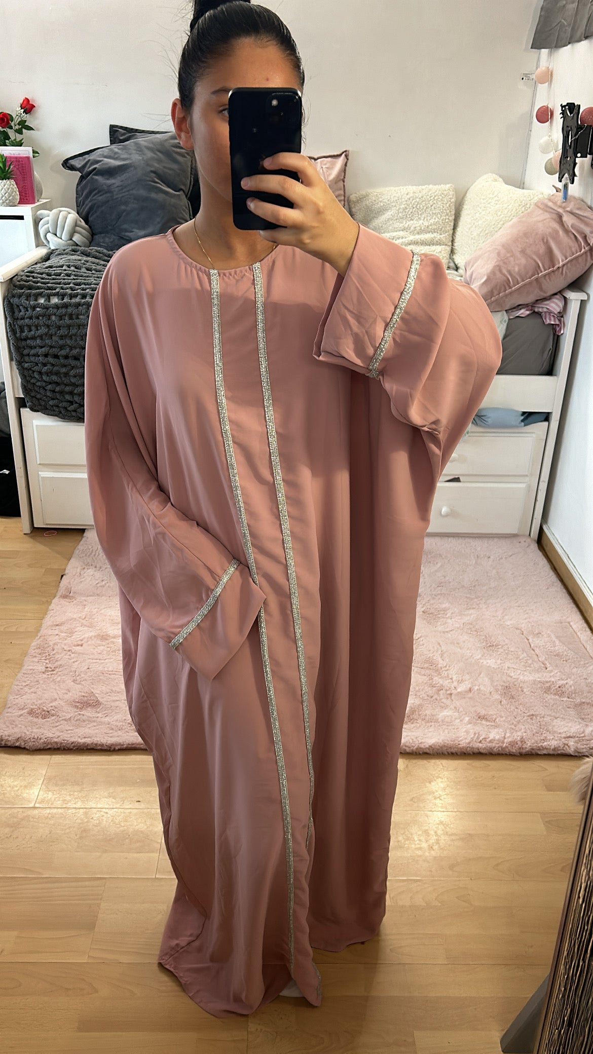 Abaya détails argenté