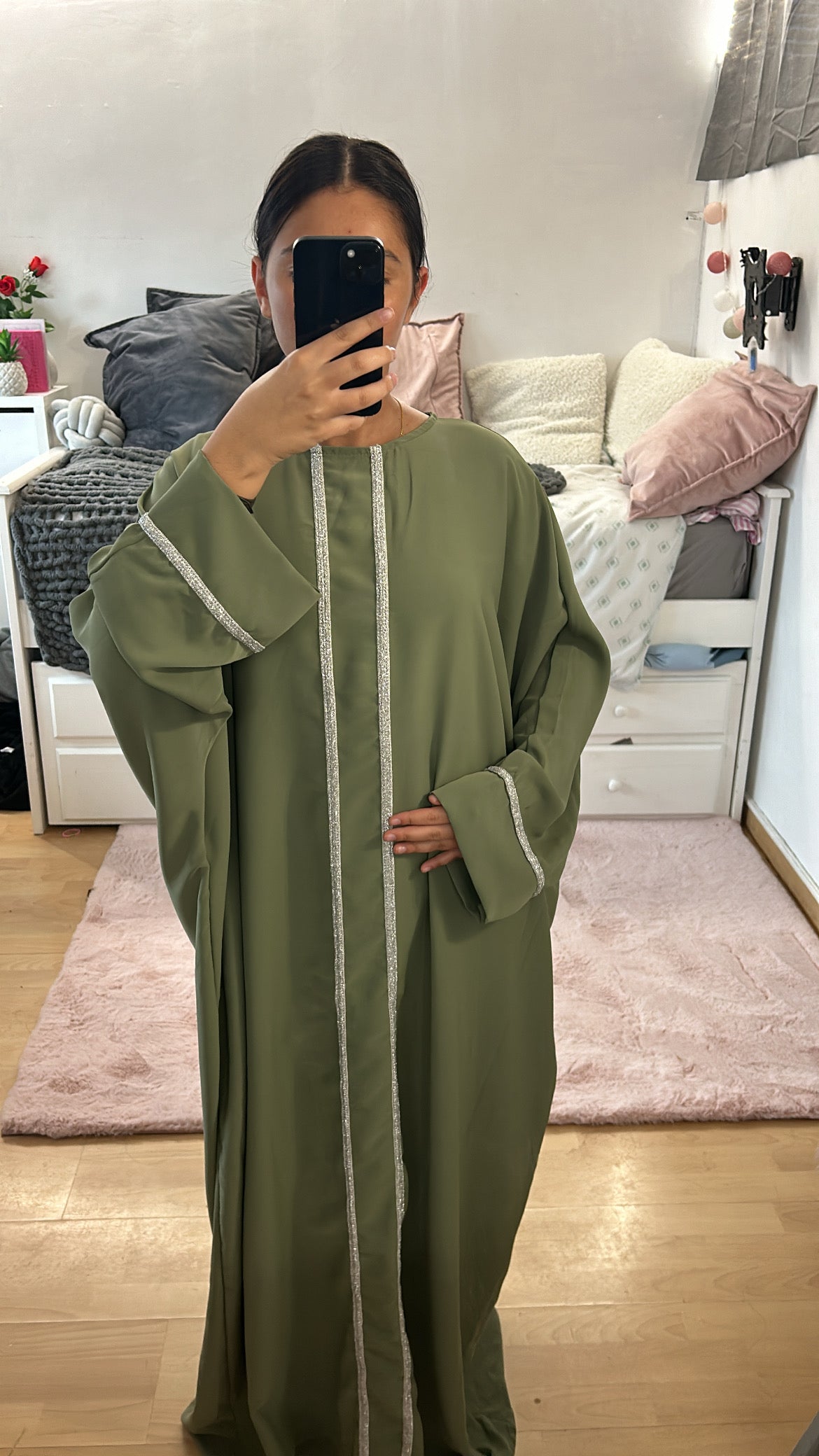 Abaya détails argenté