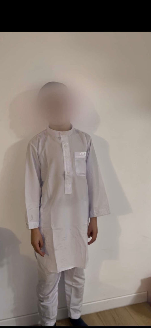Emsemble qamis